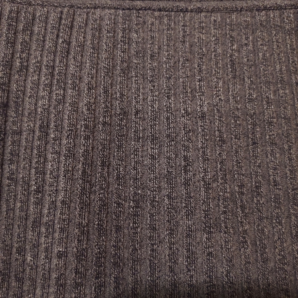 Apt. 9 Pencil Skirt Solid Gray Small Ribbed Knit Elastic Waist Pull On Body Con - Picture 3 of 8